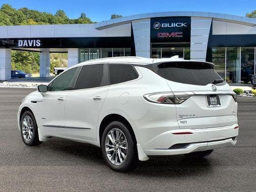 2023 Buick Enclave Avenir AWD