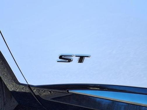 2025 Buick Envision Sport Touring AWD