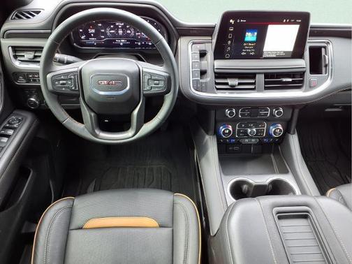 2024 GMC Yukon 4WD AT4