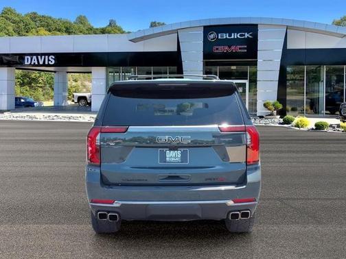 Midnight Pine 2026 GMC Yukon 4WD AT4
