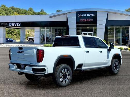 Summit White 2026 GMC Sierra 2500 Denali