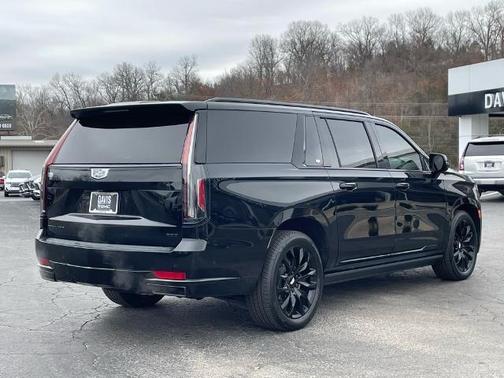 2021 Cadillac Escalade ESV Sport Platinum
