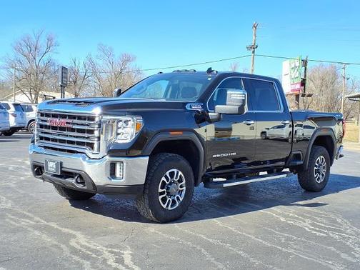2022 GMC Sierra 2500 SLT