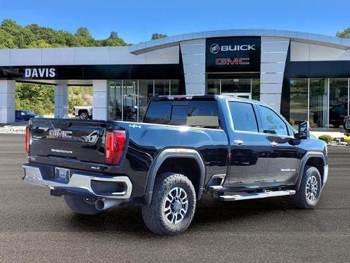 2022 GMC Sierra 2500 SLT