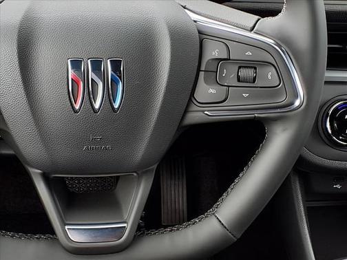 2025 Buick Envista Preferred FWD