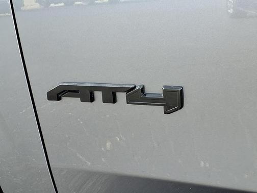 2021 GMC Yukon 4WD AT4