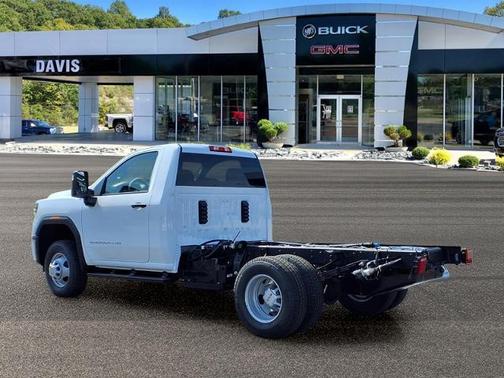 2026 GMC Sierra 3500 Base