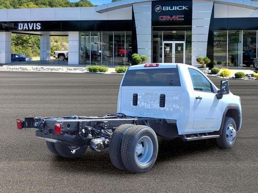 2026 GMC Sierra 3500 Base