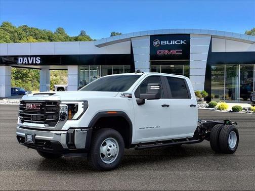 2026 GMC Sierra 3500 Base
