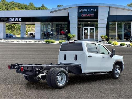 2026 GMC Sierra 3500 Base
