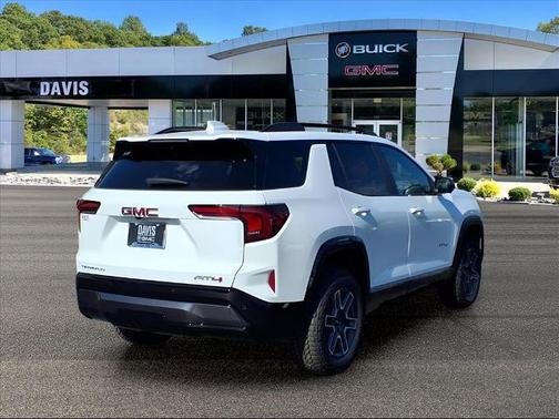 2026 GMC Terrain AWD AT4