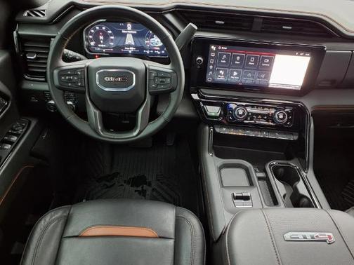 2024 GMC Sierra 2500 AT4
