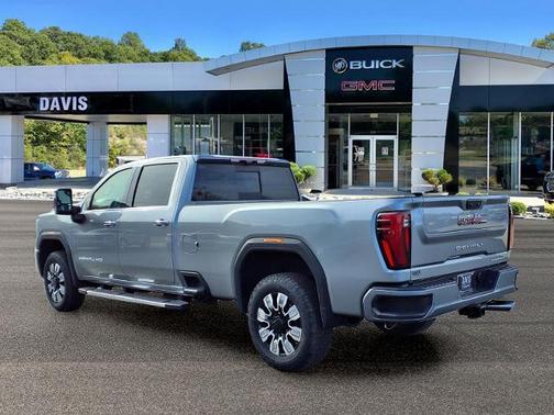 2024 GMC Sierra 2500 Denali