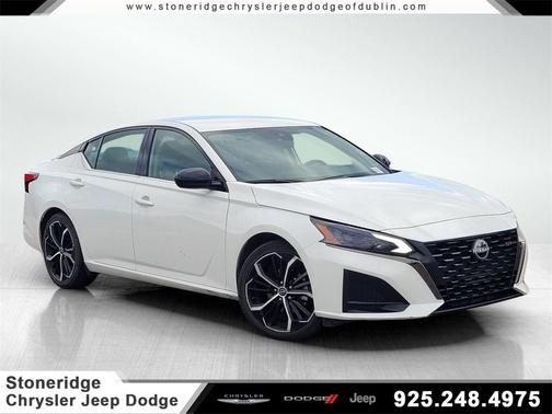 2023 Nissan Altima 2.5 SR