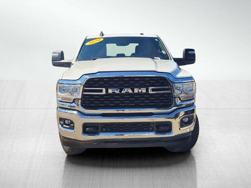 Bright White Clearcoat 2024 RAM 2500 Big Horn