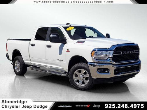 Bright White Clearcoat 2024 RAM 2500 Big Horn
