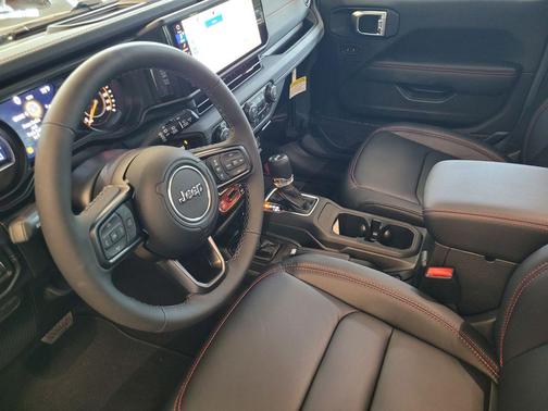 Anvil Clearcoat 2026 Jeep Wrangler Rubicon
