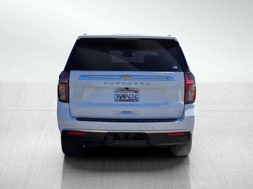 2023 Chevrolet Suburban LS