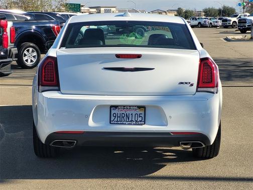 2023 Chrysler 300 S