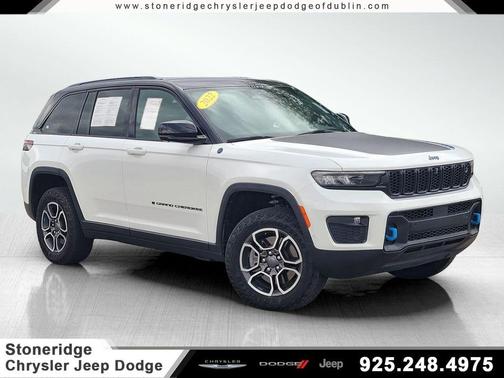 Bright White Clearcoat 2022 Jeep Grand Cherokee 4xe Trailhawk