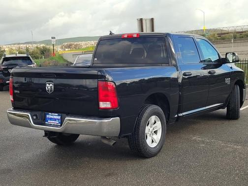 2022 RAM 1500 Classic SLT