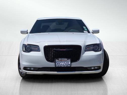 Bright White Clearcoat 2023 Chrysler 300 S