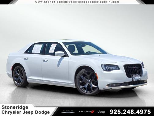 Bright White Clearcoat 2023 Chrysler 300 S