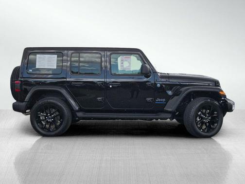 Black Clearcoat 2025 Jeep Wrangler 4xe Sahara
