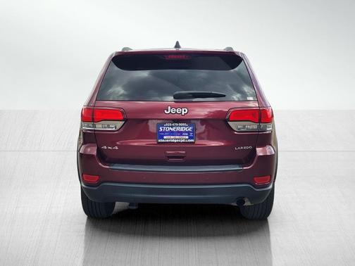 Velvet Red Pearlcoat 2021 Jeep Grand Cherokee Laredo E