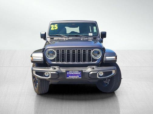 Granite Crystal Clearcoat Metallic 2025 Jeep Wrangler 4xe Sahara