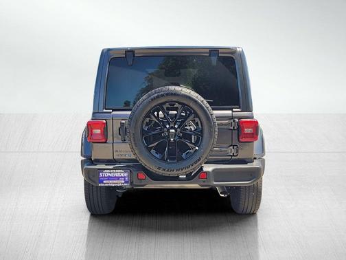 Granite Crystal Clearcoat Metallic 2025 Jeep Wrangler 4xe Sahara