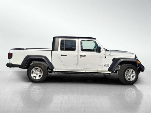2023 Jeep Gladiator Sport