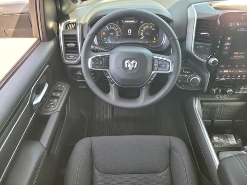 Granite Crystal Clearcoat Metallic 2026 RAM 1500 Big Horn/Lone Star