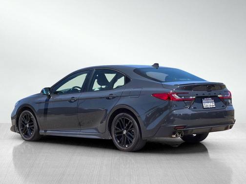 UNDERGROUND 2025 Toyota Camry SE