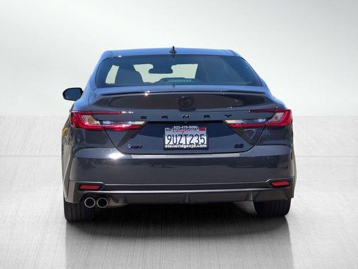 UNDERGROUND 2025 Toyota Camry SE