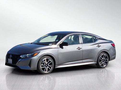 Gun Metallic 2025 Nissan Sentra SR