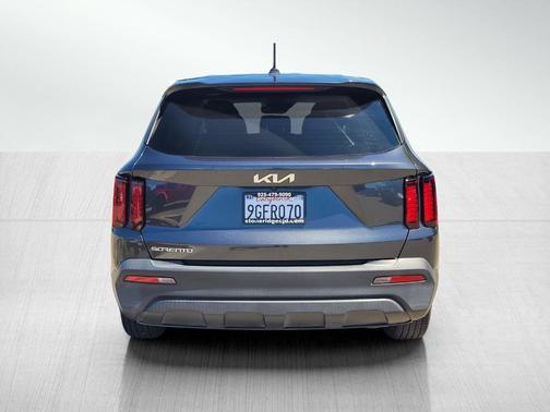 Gravity Gray 2023 Kia Sorento LX