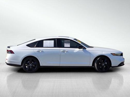 Platinum White Pearl 2025 Honda Accord Hybrid Sport-L