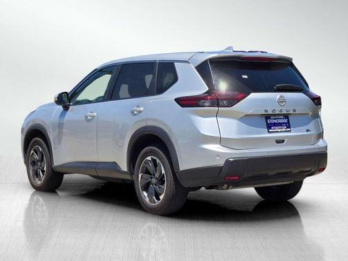 Brilliant Silver Metallic 2024 Nissan Rogue SV