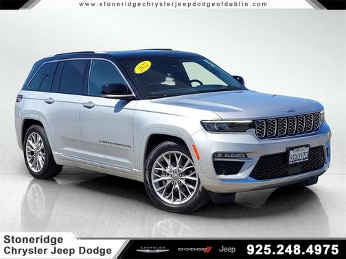 2022 Jeep Grand Cherokee Summit