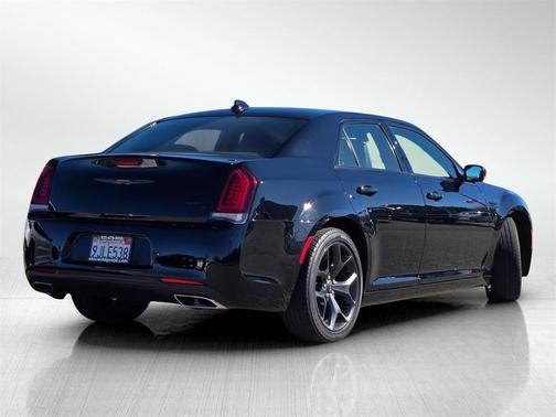 2023 Chrysler 300 S