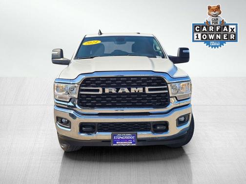 Bright White Clearcoat 2024 RAM 2500 Big Horn