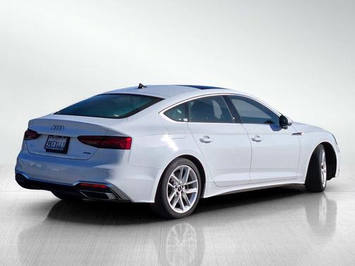 2024 Audi A5 Sportback 45 S line quattro Premium