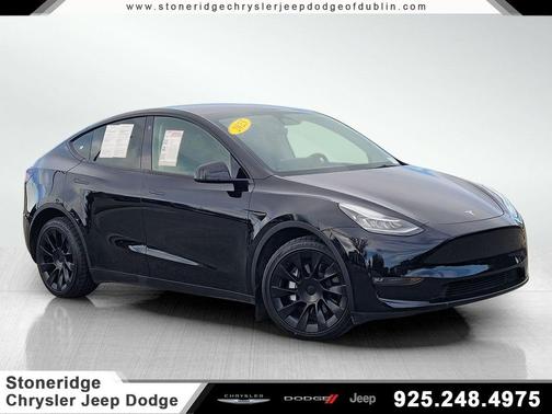 2023 Tesla Model Y Long Range