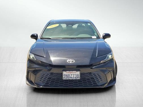 Midnight Black Metallic 2025 Toyota Camry SE