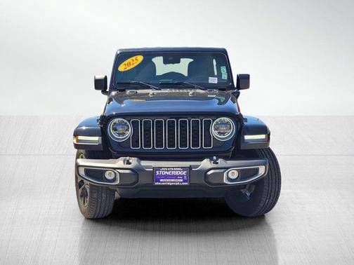 Black Clearcoat 2025 Jeep Wrangler 4xe Sahara