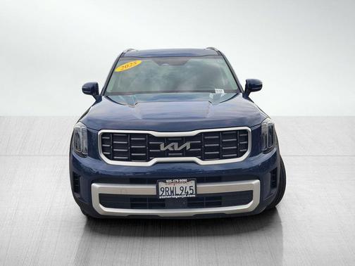 Midnight Black 2025 Kia Telluride S