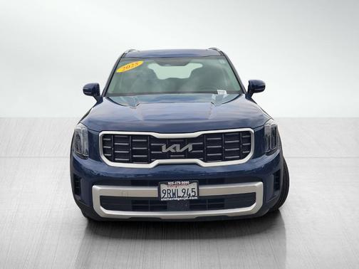 Midnight Black 2025 Kia Telluride S