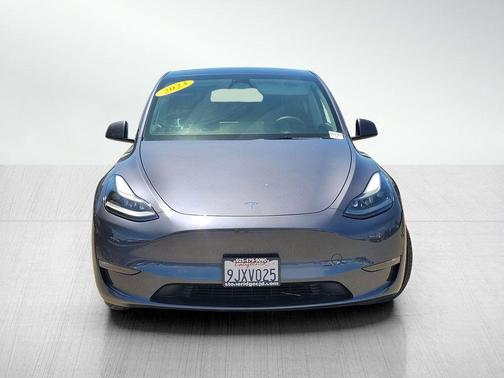 Gray 2023 Tesla Model Y Long Range