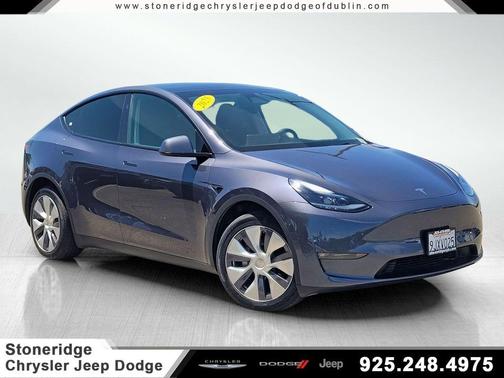 Gray 2023 Tesla Model Y Long Range